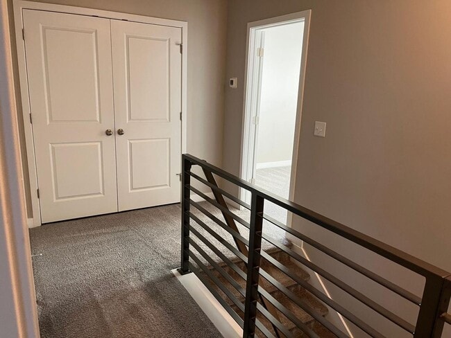 Building Photo - Beautiful Daybreak home for rent!