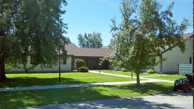Building Photo - Deer Creek Manor Apartments