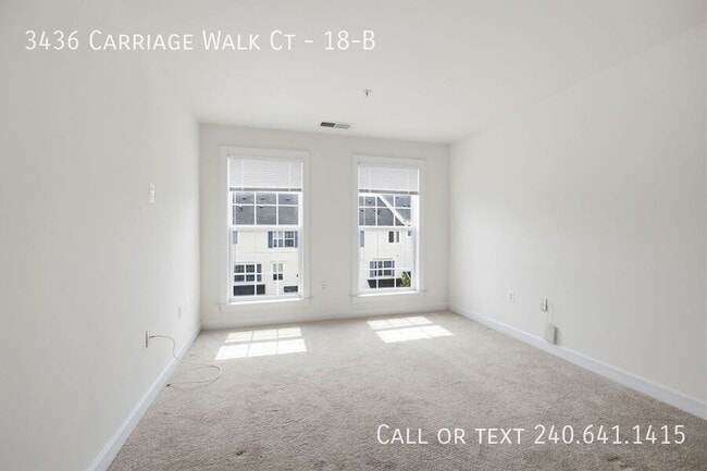 Building Photo - 3436 Carriage Walk Ct