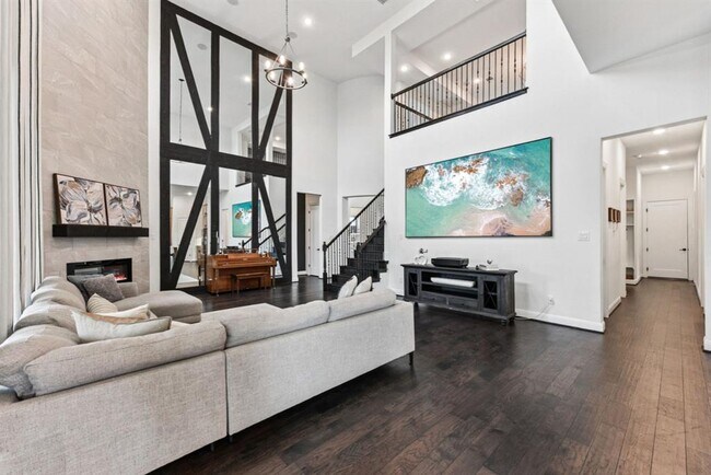 Building Photo - 1104 Scenic Oaks Dr