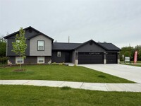 Building Photo - 306 Katie Lynn Dr