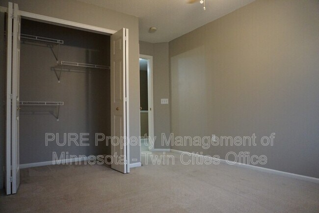 Building Photo - 506 Mariner Way