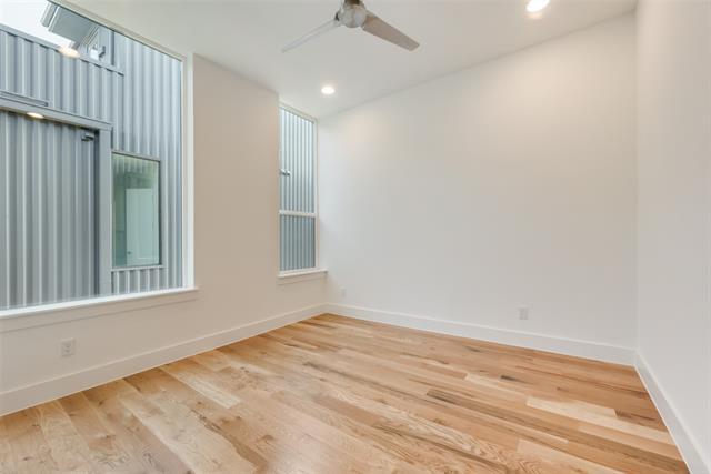 Building Photo - 1906 Annex Ave