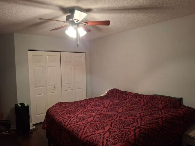 Building Photo - North Wilmington/ground floor patio home/two bedrooms.