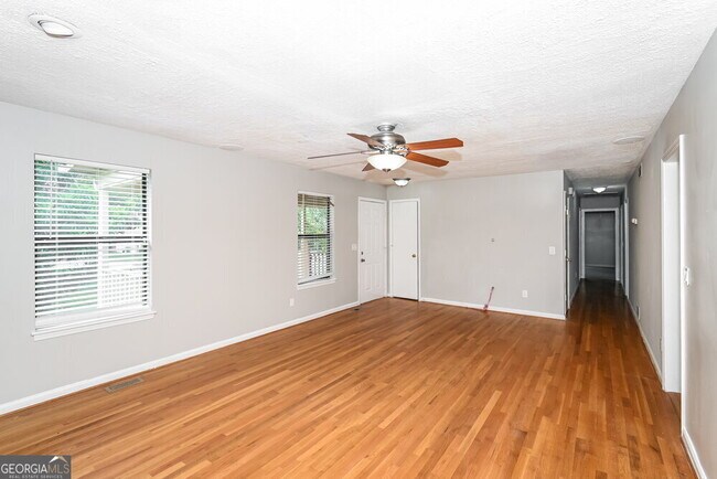 Building Photo - 3278 Pilgrims Ct
