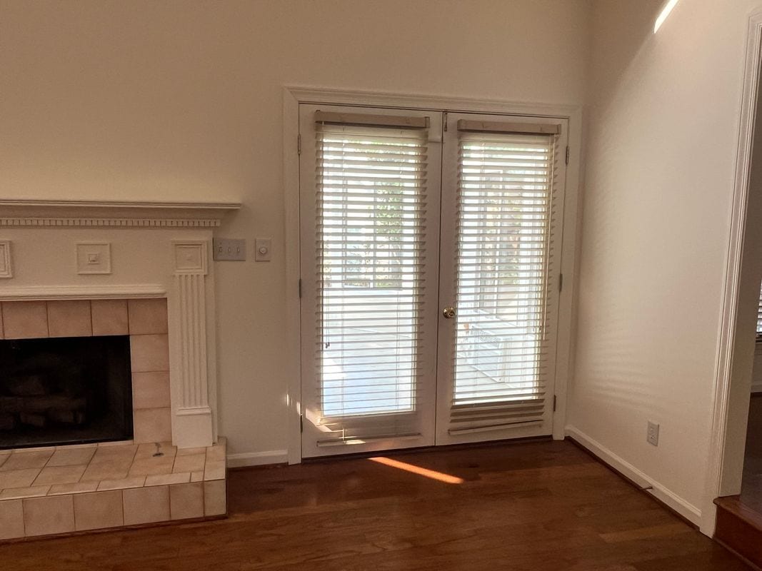 Building Photo - 972 Bridgegate Dr NE