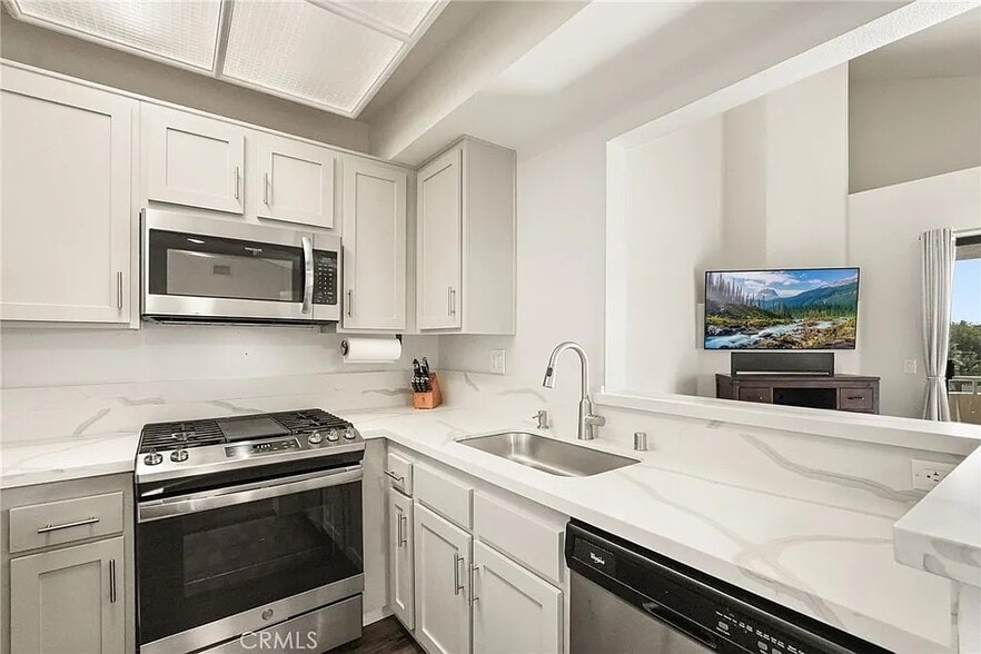 Building Photo - 19009 Sherman Way