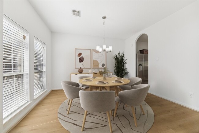 Building Photo - 25322 Sierra Woods Ln