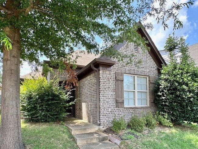 Primary Photo - Now Leasing A 3 Bedroom 2 Bath home in Cor...