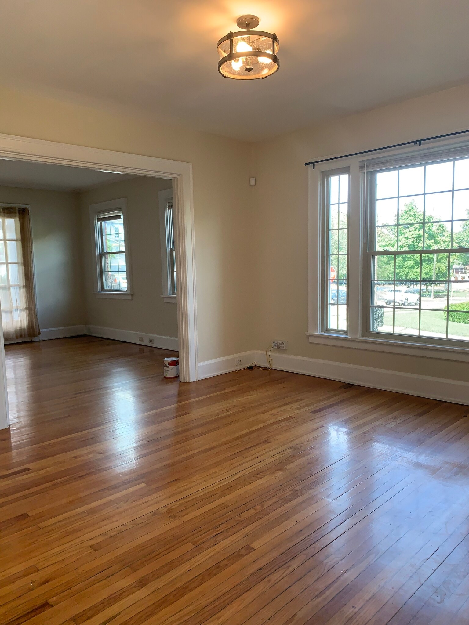 Building Photo - 931 Nassau St