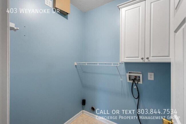 Building Photo - 403 Weyanoke Dr