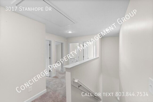 Building Photo - 3017 Stanhope Dr
