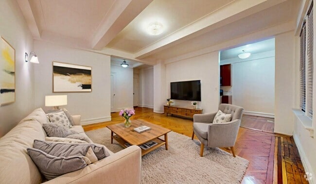 Building Photo - 145 W 96th St