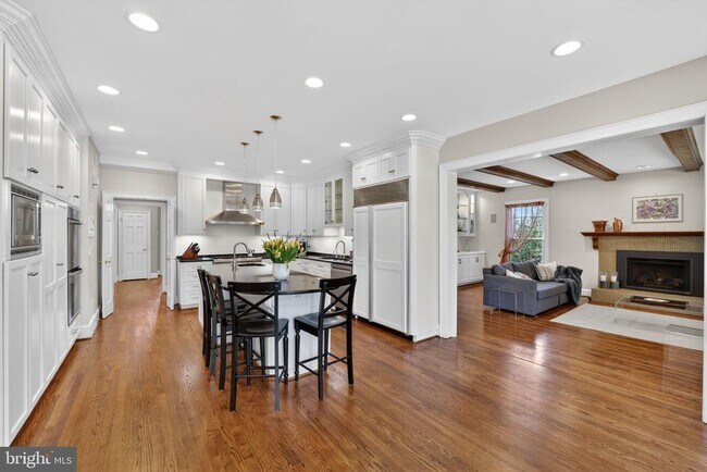 Building Photo - 5115 Cape Cod Ct