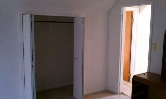 Building Photo - 20127 Sheffield Rd