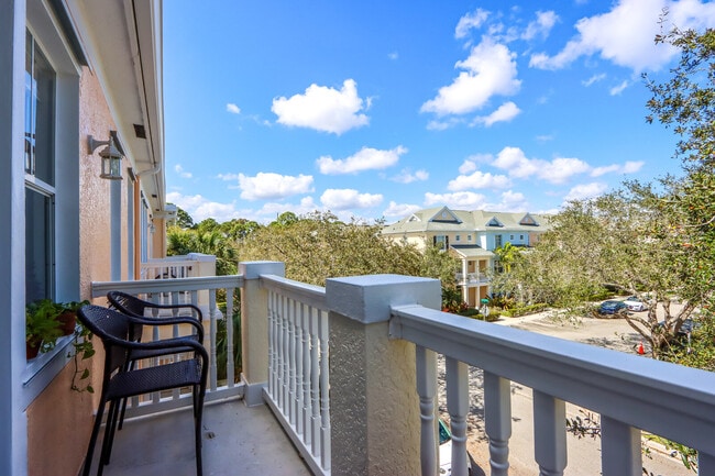 Building Photo - 276 Murcia Dr