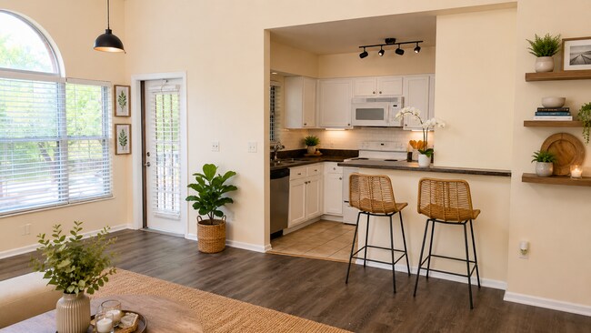 Building Photo - Beautiful 2/2 Condo x Rent close to Airport and Downtown Orlando!