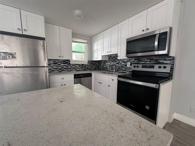 Primary Photo - 209 SW 5th St