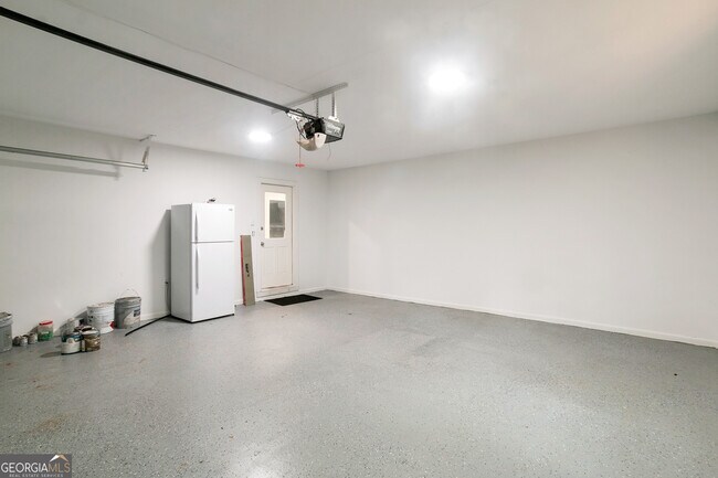 Building Photo - 85 Wilhelmina Dr