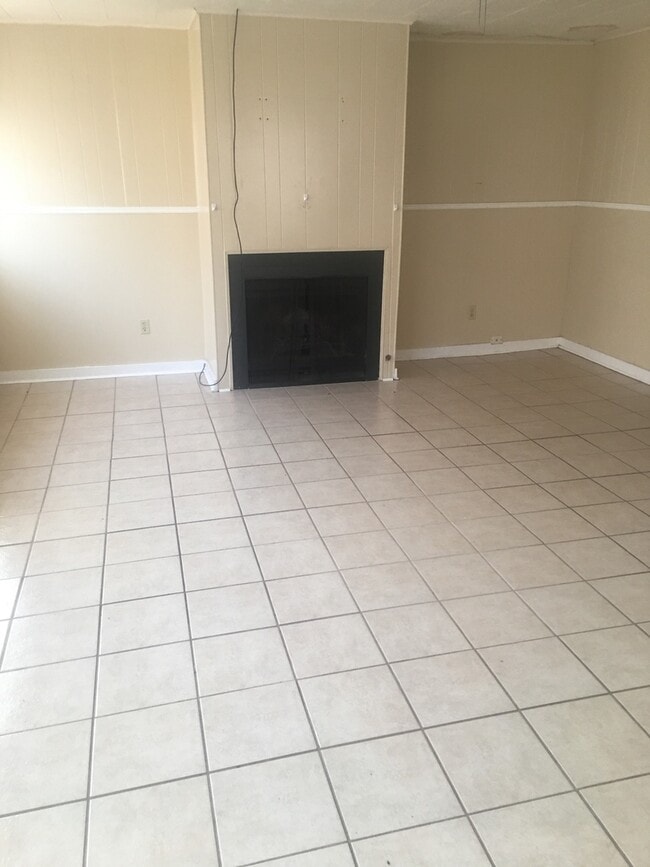 Building Photo - Coming Soon!!