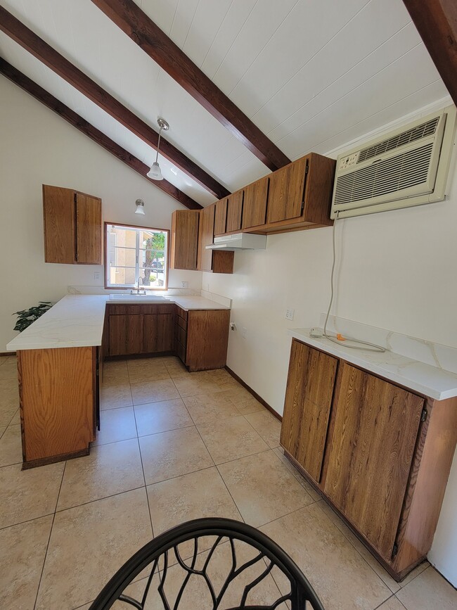 Building Photo - 7264 Allott Ave