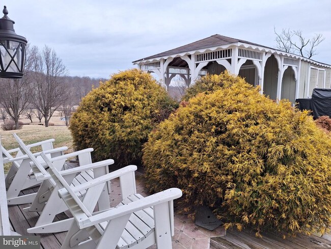 Building Photo - 2254 Winchester Rd