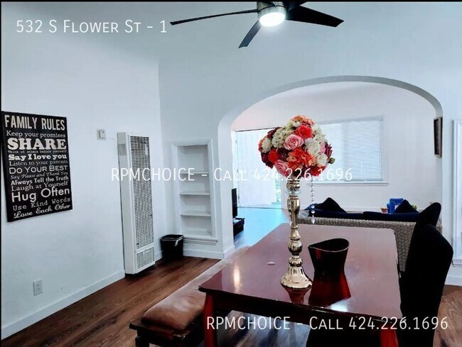 Building Photo - 532 S Flower St