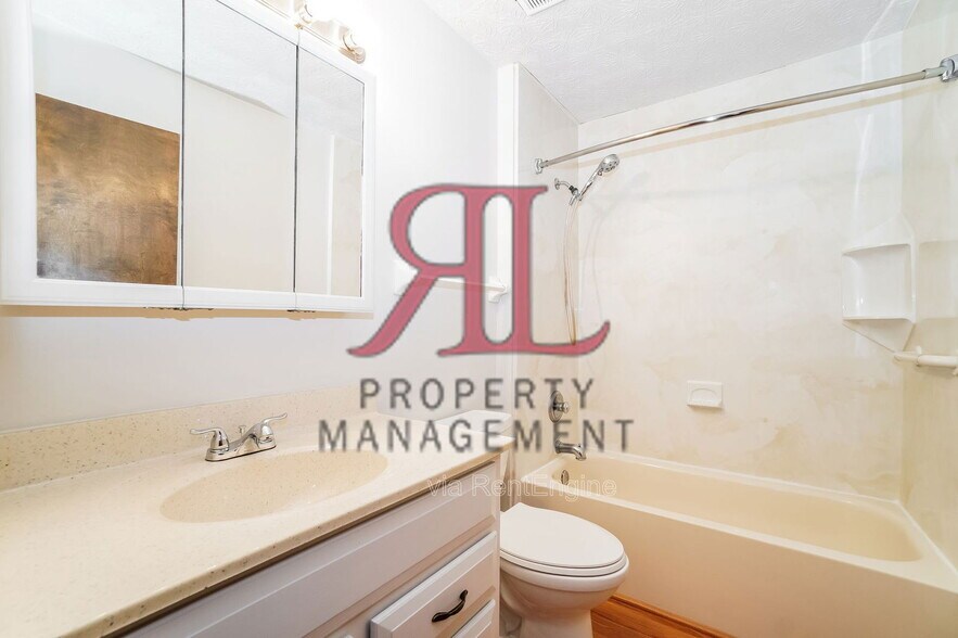 Building Photo - 5384 Ponderosa Dr