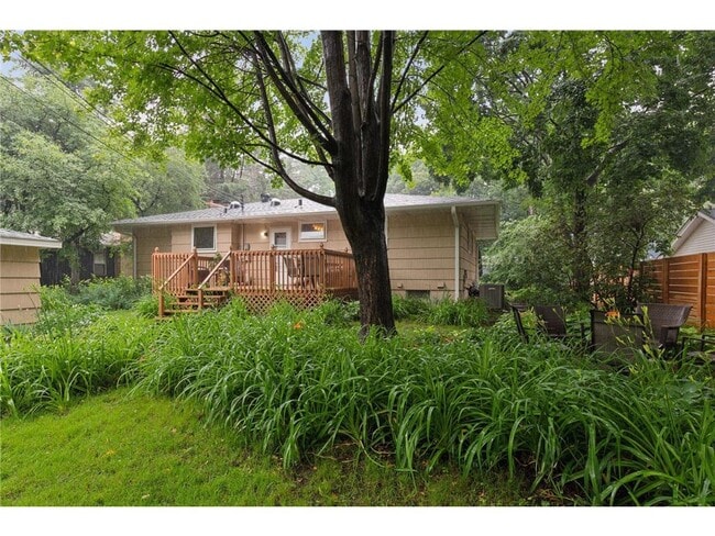 Building Photo - 4113 Beverly Ave