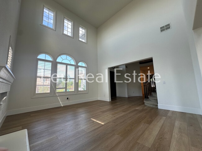 Building Photo - 2630 Giorno Way