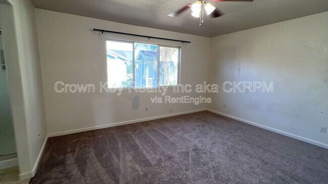 Building Photo - 4092 Memoir Ave