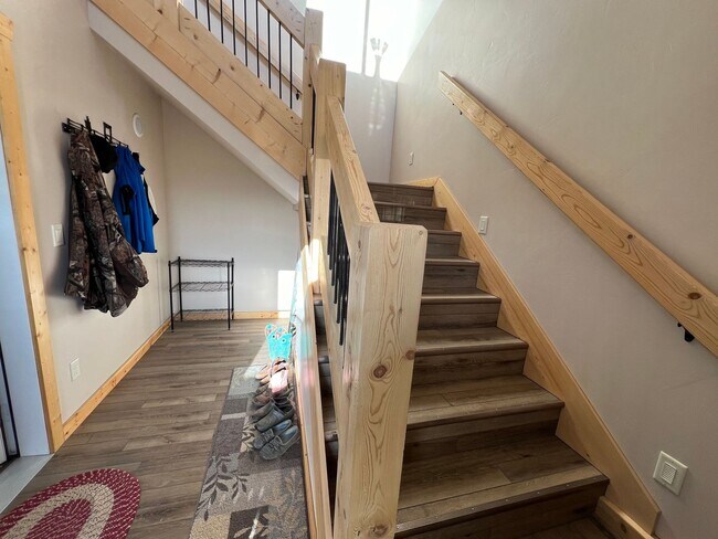 Building Photo - Spacious Family Home with Teton Views on 5...