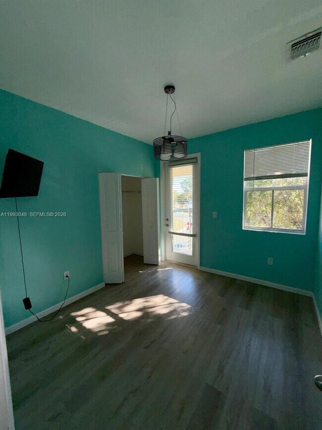 Building Photo - 11581 SW 244th St