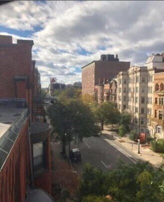 Building Photo - 499 Beacon St