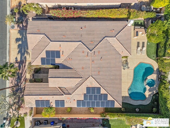 Building Photo - 4 Hillcrest Dr