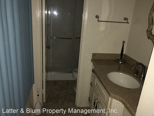 Building Photo - 3 br, 2 bath House - 680 Wall Blvd