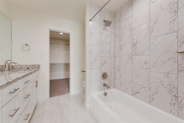 Building Photo - 1708 Prestwick Ln