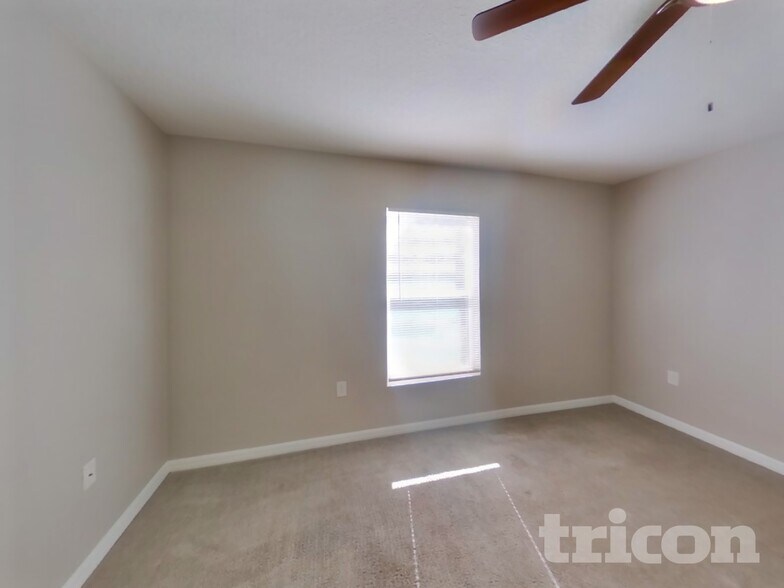 Building Photo - 9268 Gibralter St