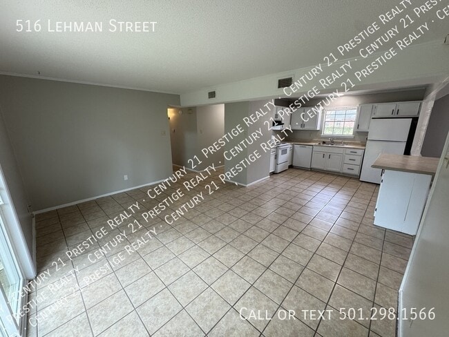 Building Photo - 516 Lehman Dr