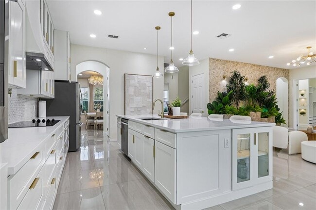 Building Photo - 14612 Glade Hill Park Way