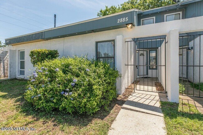 Building Photo - 2885 Sand Castle Ln