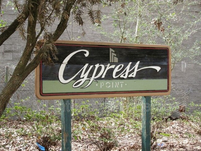 Building Photo - 8441 E Cypress Point Ct