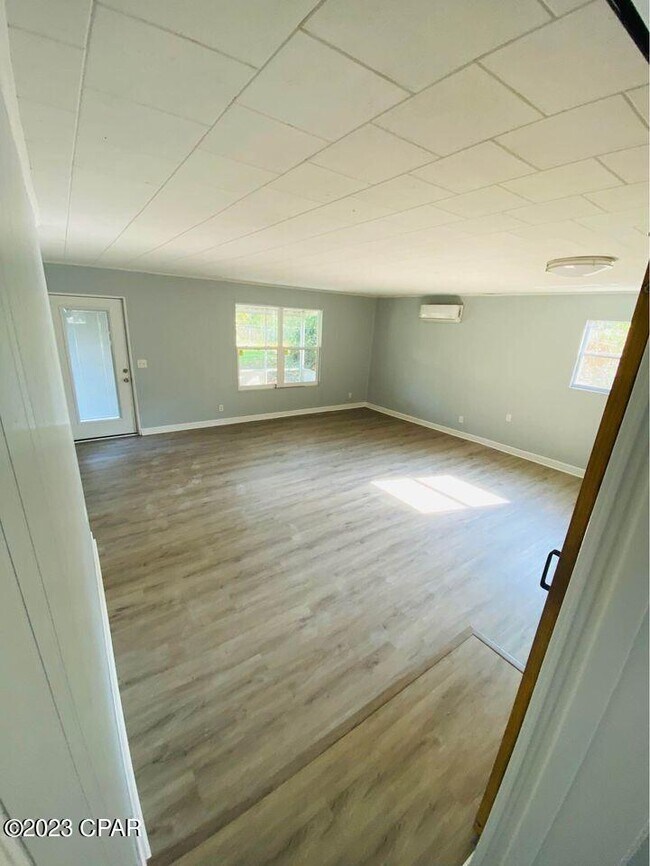 Building Photo - 1606 Fairland Ave