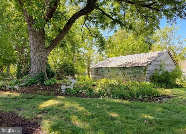 Building Photo - 23581 Belmar Dr