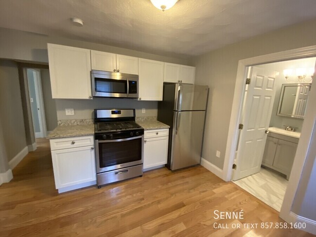 Primary Photo - 309 A Highland Ave