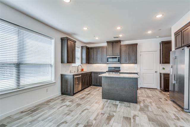 Building Photo - 500 Carmack Dr