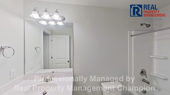 Building Photo - Newly Constructed 3 BD 2.5 BA w/Open Floor Plan