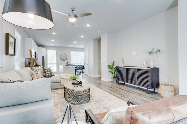 Building Photo - Dayton Station