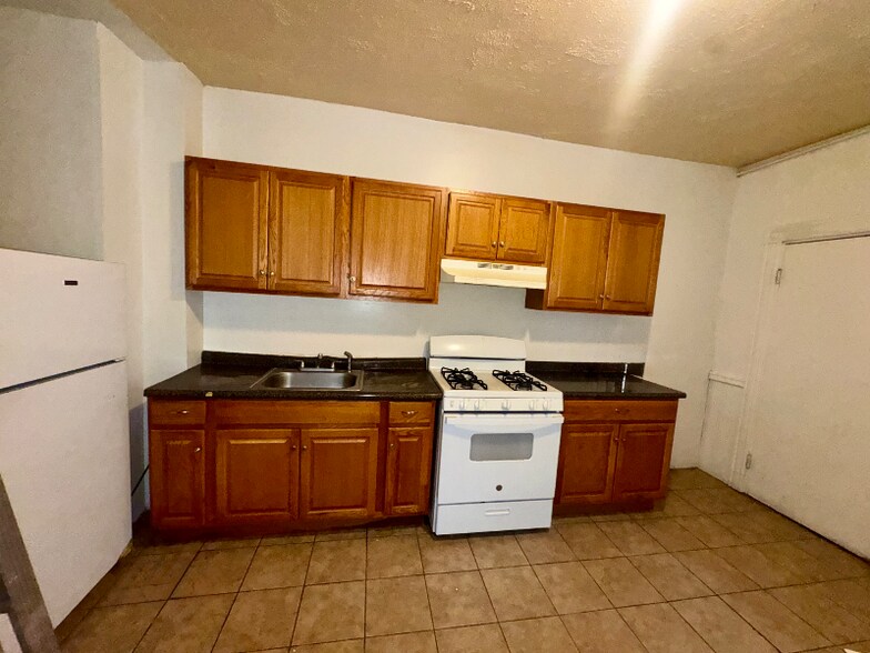 Building Photo - 20 S Huntington Ave