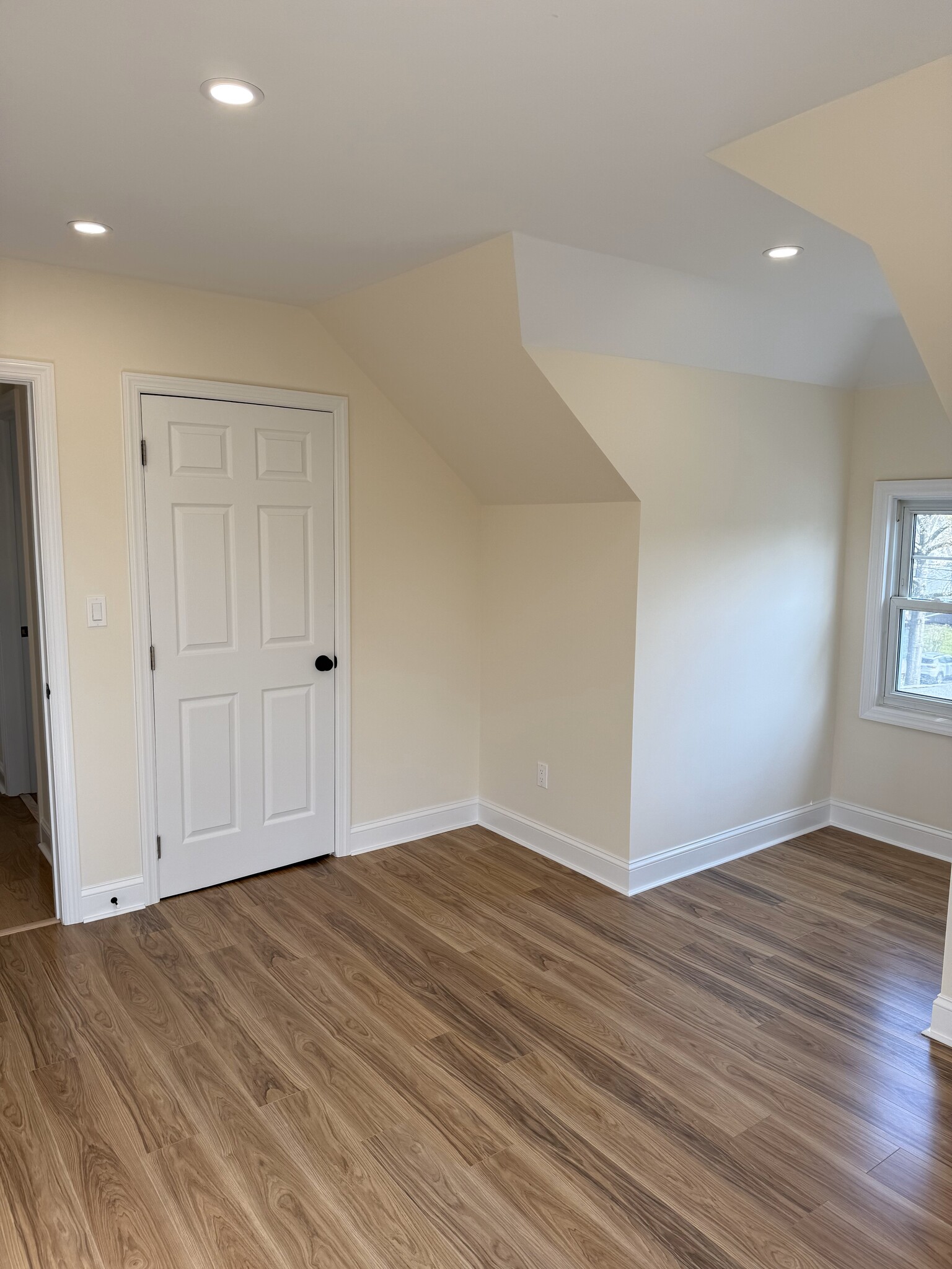 First Bedroom - 12 Thomas Pl